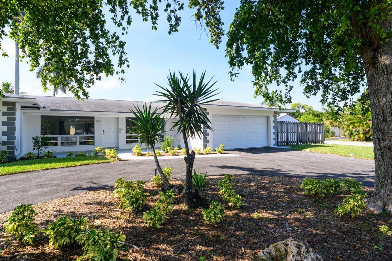 Luxury Casa 4 Bedrooms With Pool & Game Room 15 Mins To Ocean Fort Lauderdale Eksteriør billede